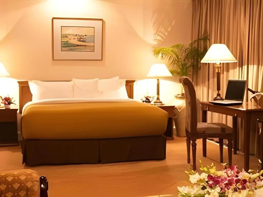 Hotel Ruposhi Bangla Dhaka