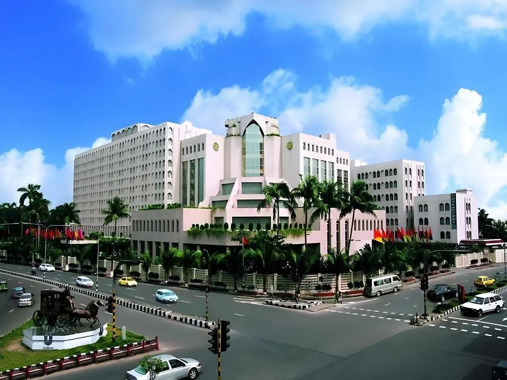 Hotel Ruposhi Bangla contacts